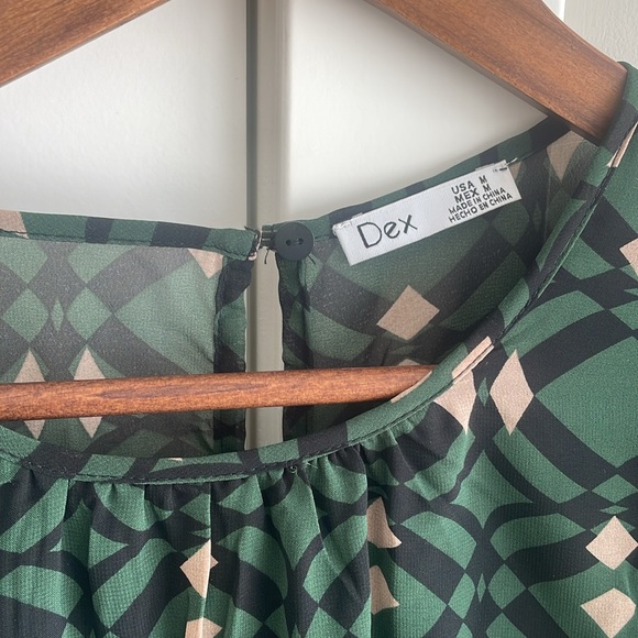 Puff sleeve geometric DEX dress - Picture 2 of 2